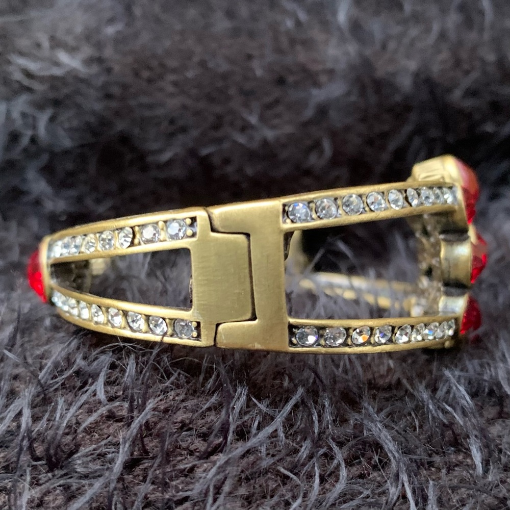 Heidi Daus Sparkly Red Crystal Brass Clamp Vintage Bracelet - Picture 5 of 14